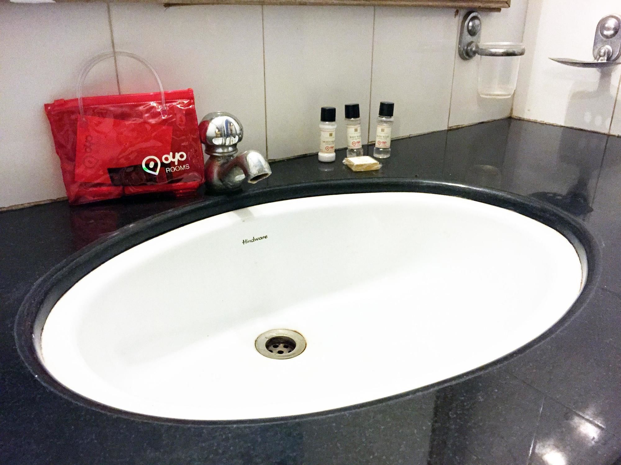 Oyo Rooms Hubli Esterno foto